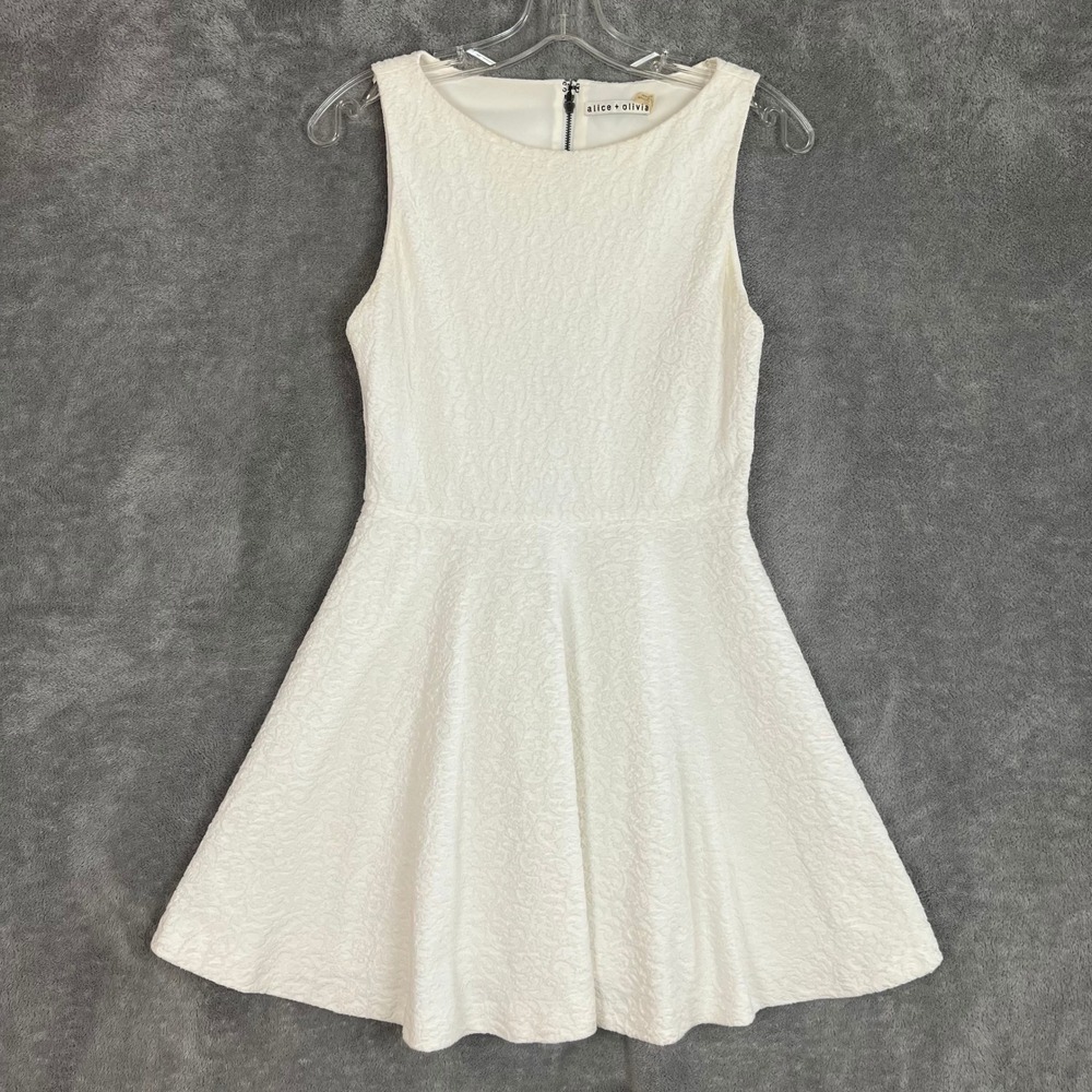 Alice and Olivia Mini Dress Womens 4 White Fit Flare Textured Baroque Preppy